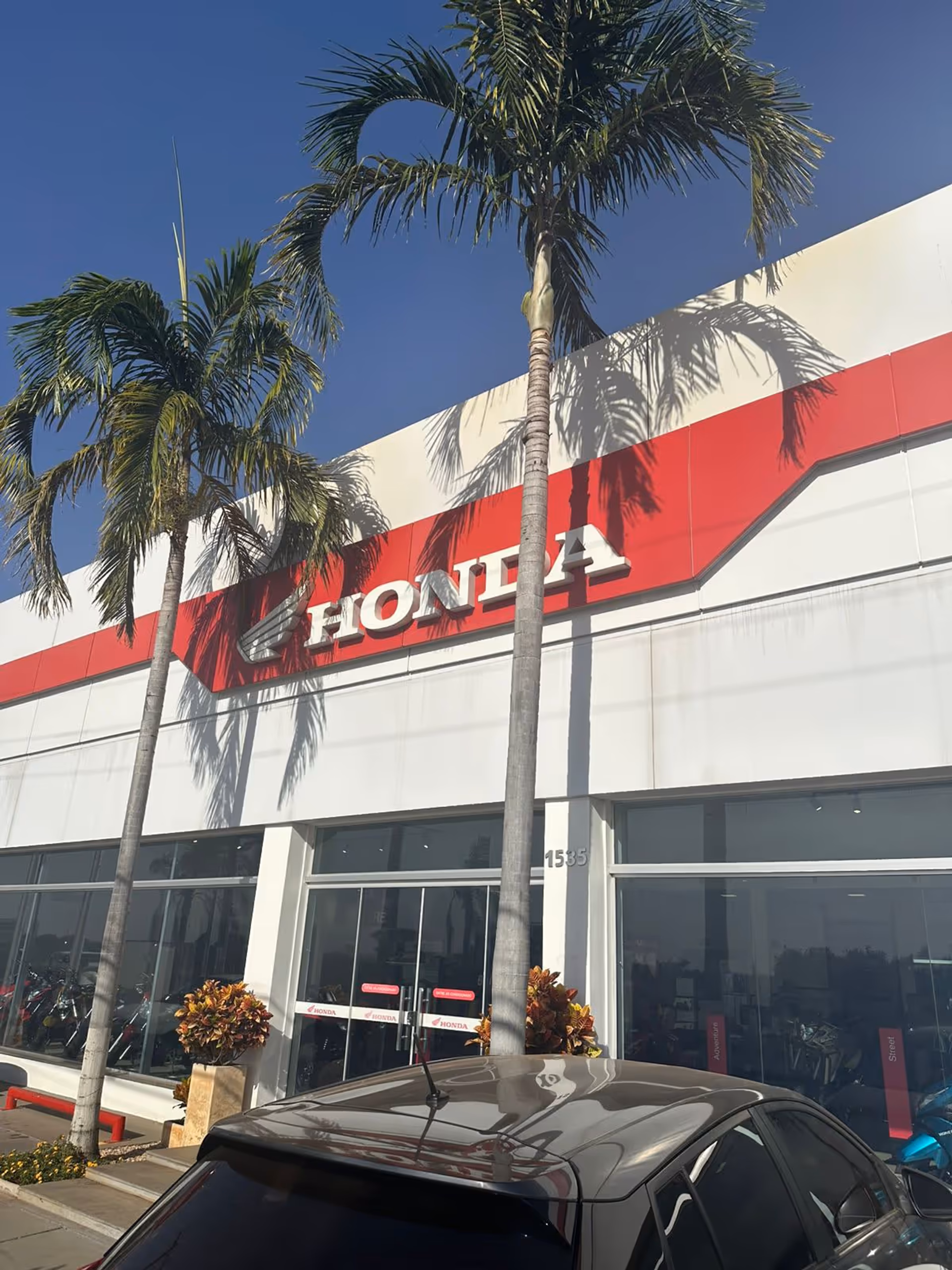 Fachada mothonda quem somos - 1 de 19