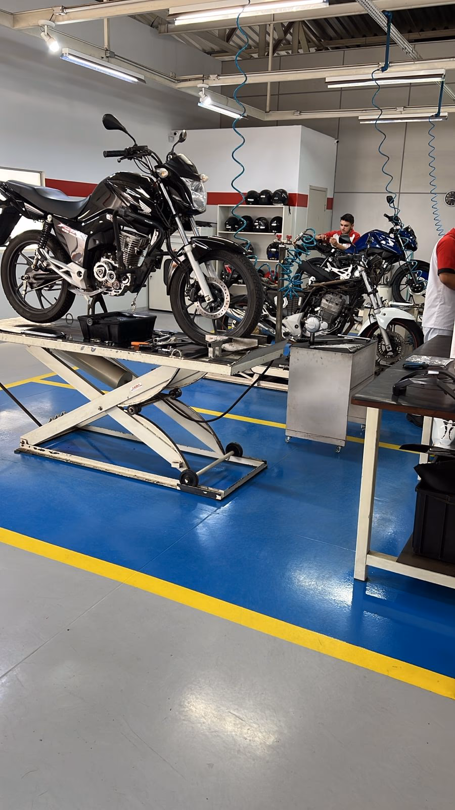 Oficina - box de serviços 3 - 19 de 22