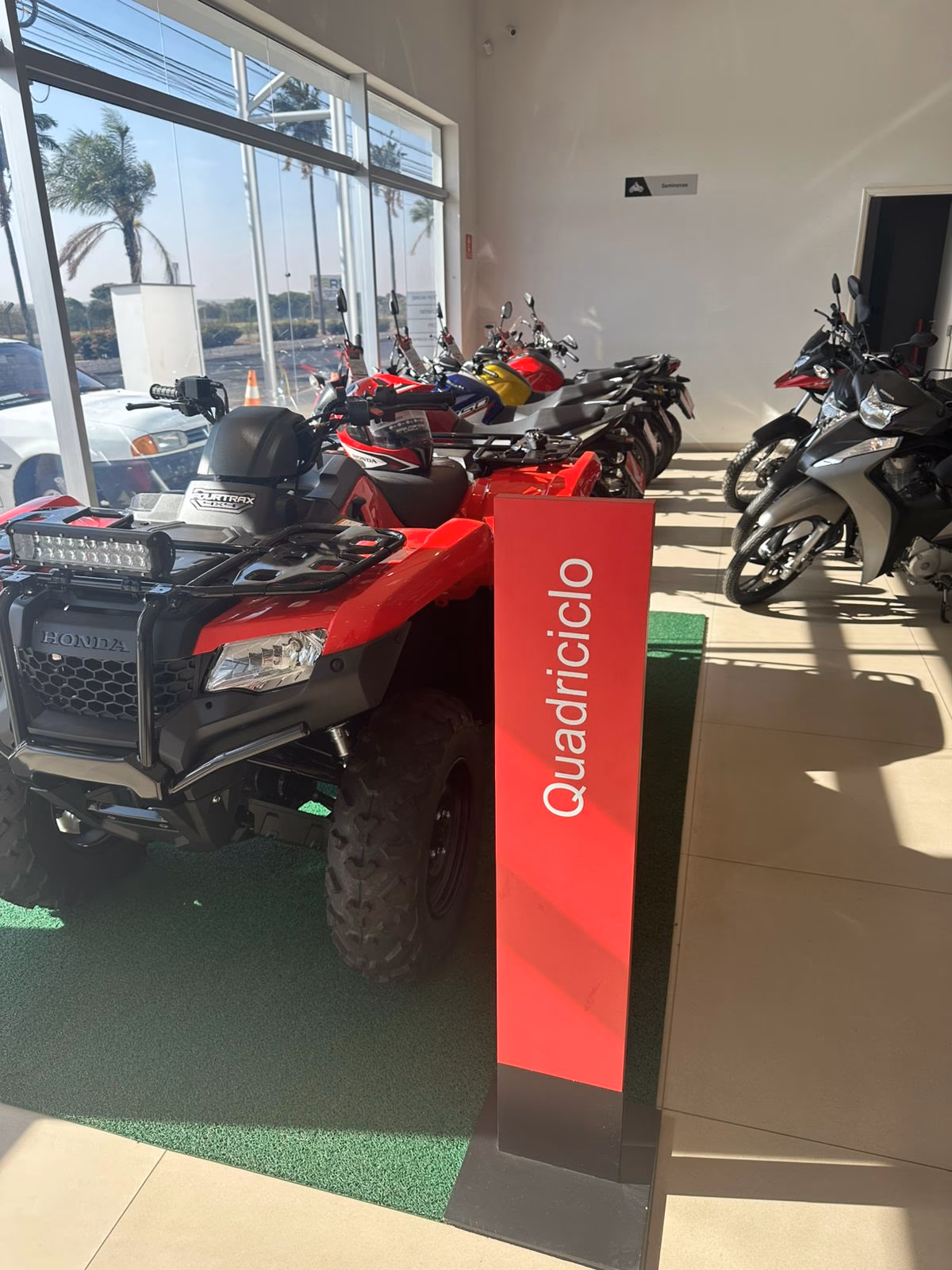 Salão de vendas 2 - 7 de 22