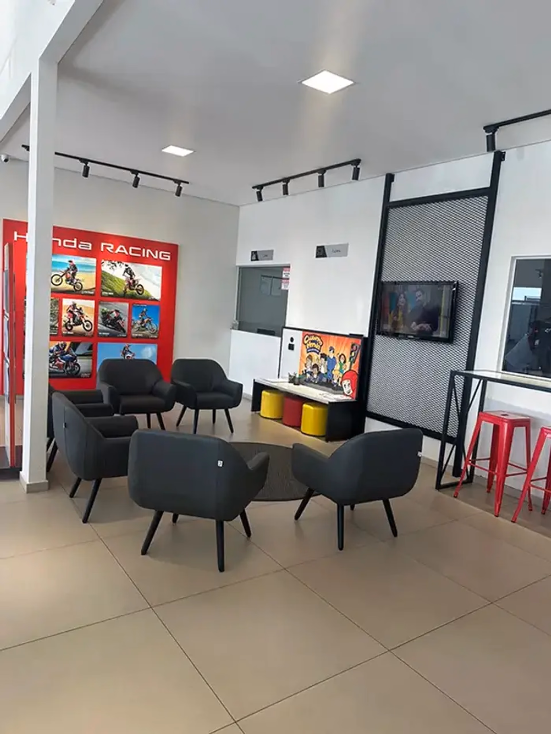 Mothonda Sala de Espera - 6 de 19