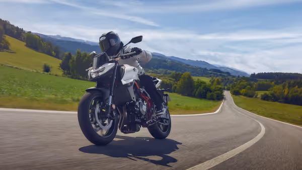 Moto Hornet 750 Galeria de Fotos