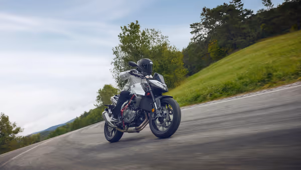 Moto Hornet 750 Galeria de Fotos - 7 de 20