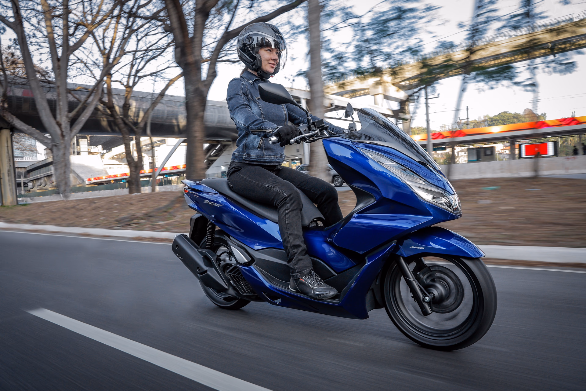 Honda PCX 2026 - Imagem 15 - 15 de 38