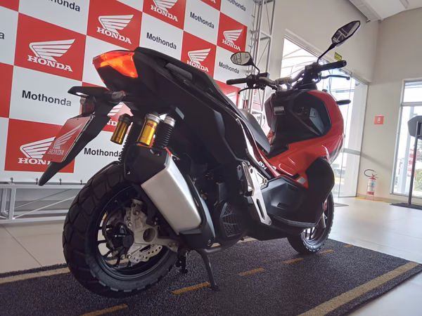 ADV150 VERMELHA 2022-2022