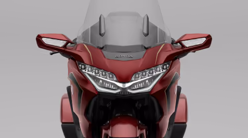 Honda Goldwing 50 Anos 2027 Seguranca Iluminacao